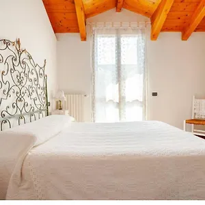 Apartment Il Nido Della Cicogna, Certosa di Pavia